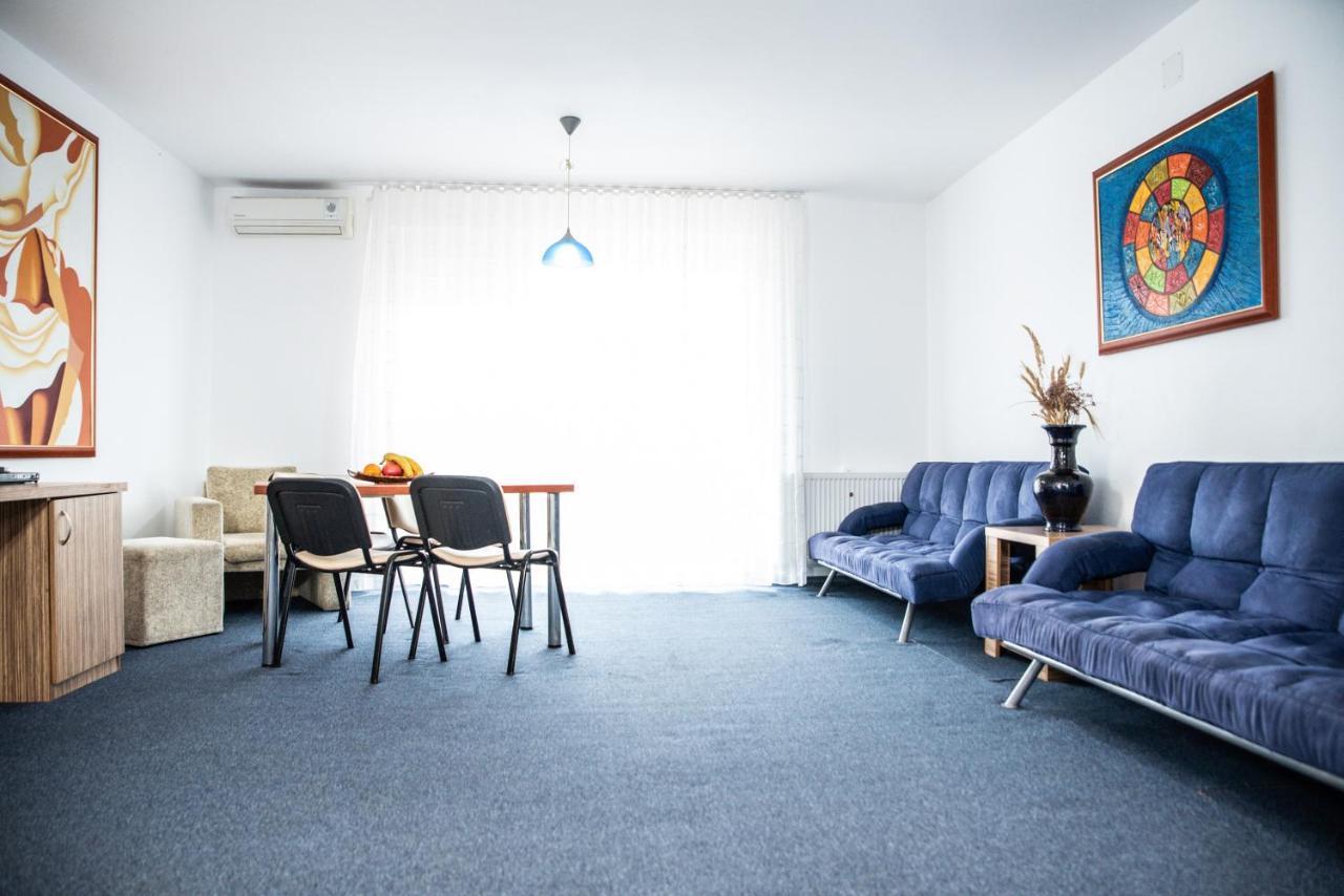 Club Onix Apartments Нептун Экстерьер фото