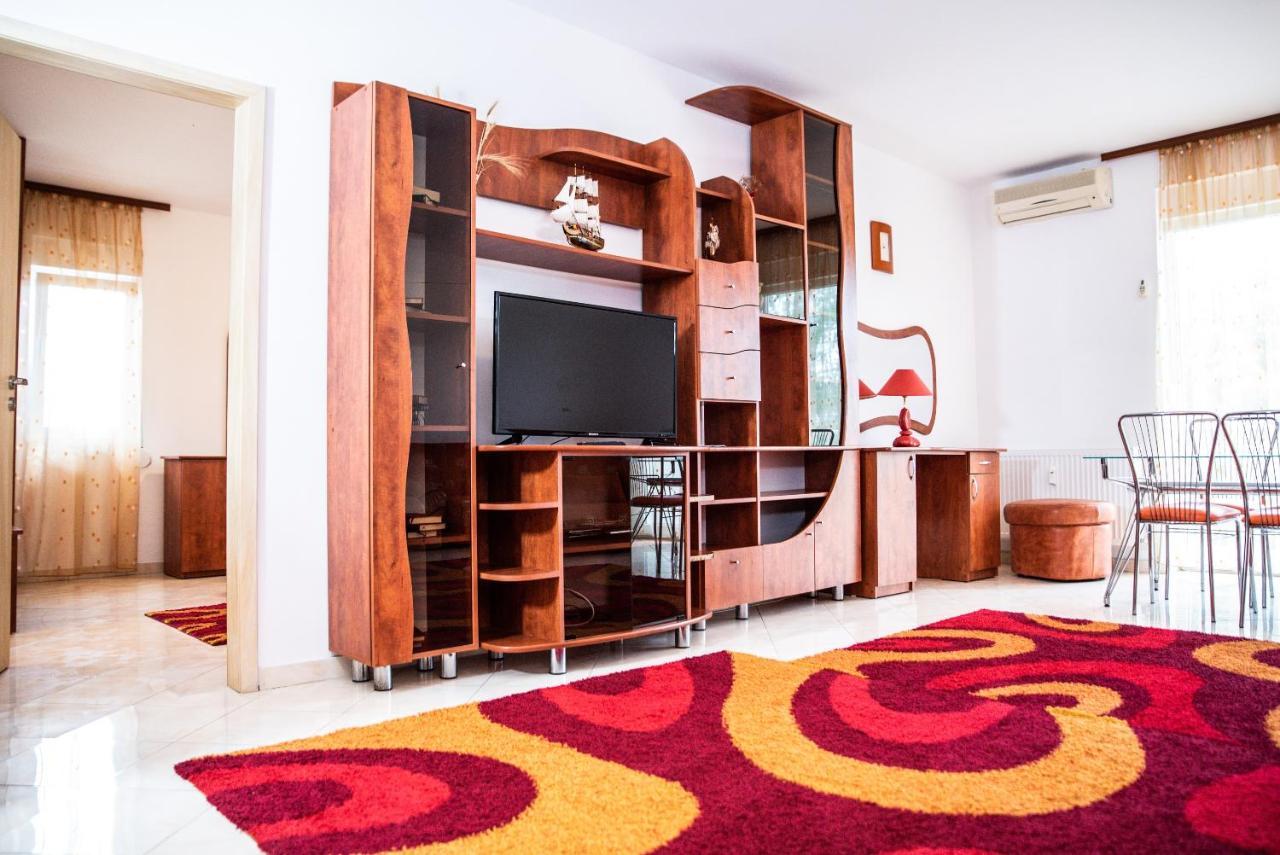 Club Onix Apartments Нептун Экстерьер фото